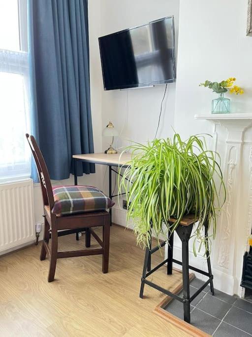 2Br Edwardian House In Greenwich Abbey Wood Bagian luar foto