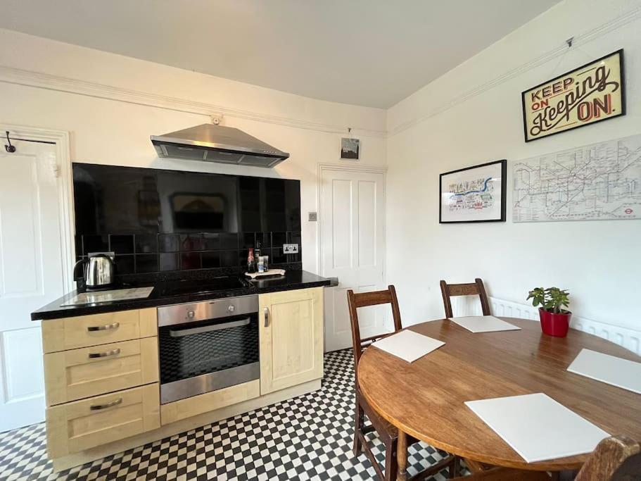2Br Edwardian House In Greenwich Abbey Wood Bagian luar foto